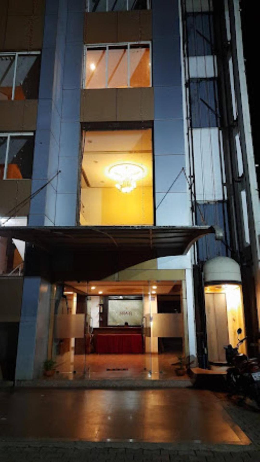 Hotel Maratha Palace,Szatara Kültér fotó