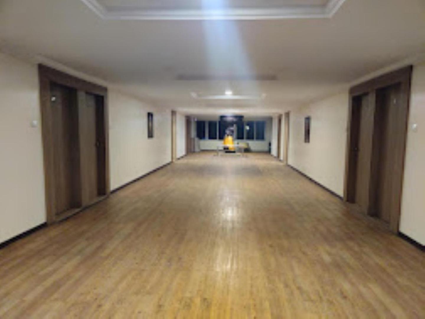Hotel Maratha Palace,Szatara Kültér fotó