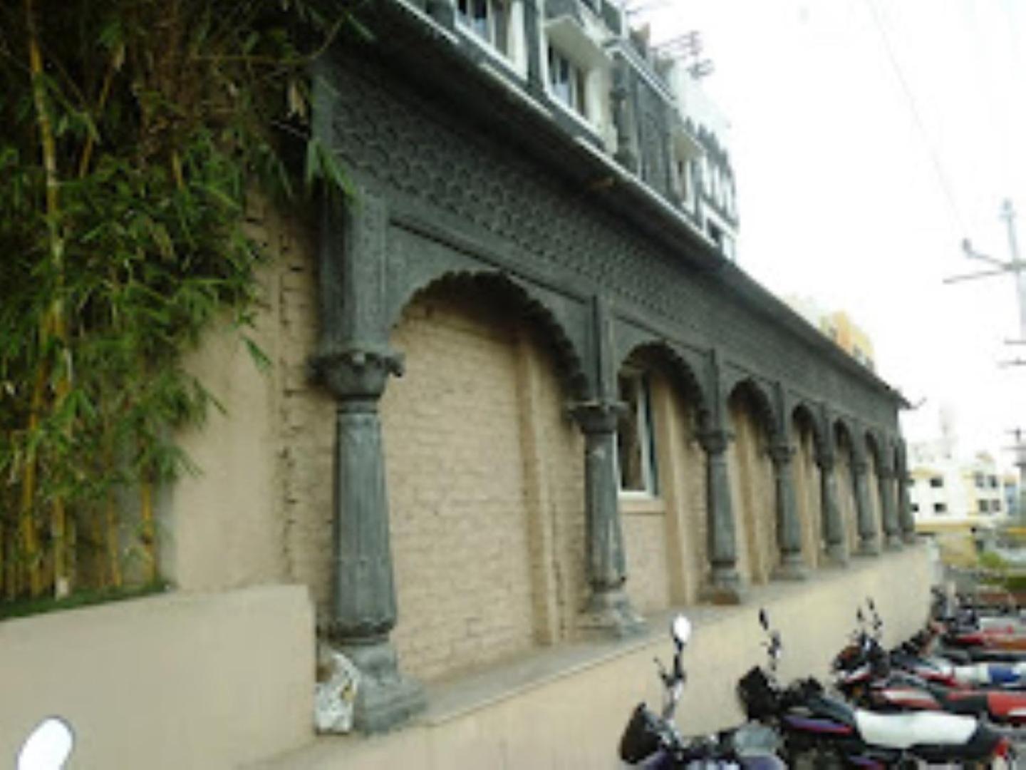 Hotel Maratha Palace,Szatara Kültér fotó